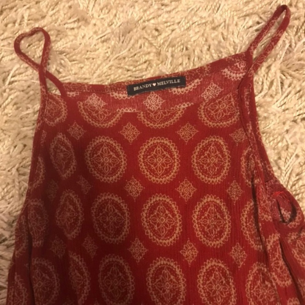 Detailed Top